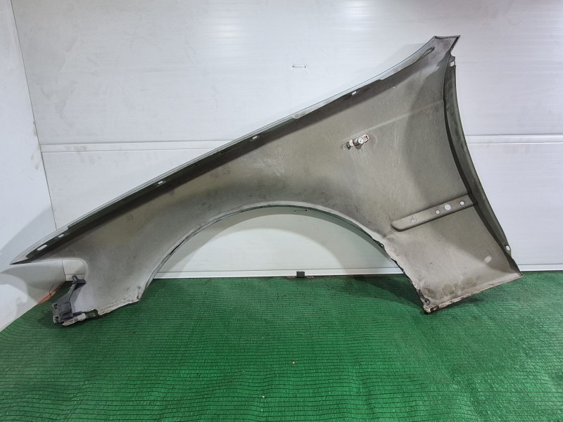 Recambio de aleta delantera derecha para bmw 3 (e46) 320 d referencia OEM IAM   