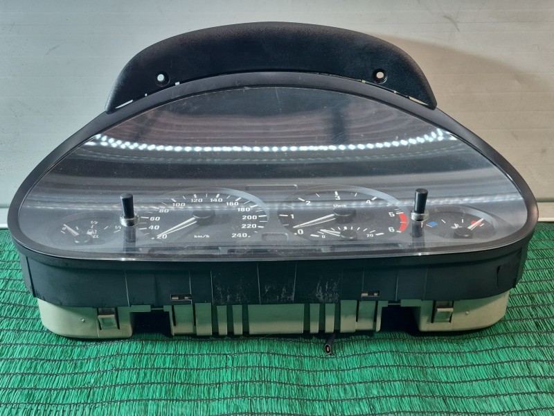 Recambio de cuadro instrumentos para bmw 3 (e46) 320 d referencia OEM IAM   