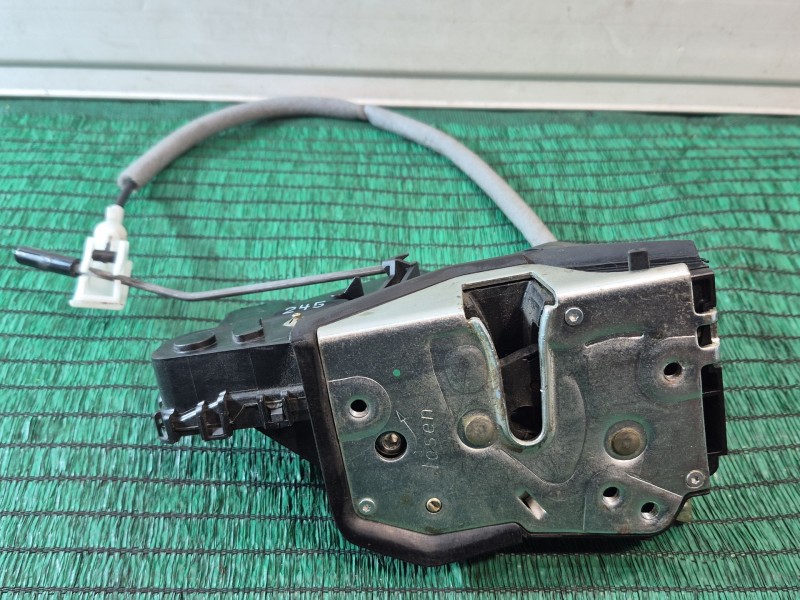 Recambio de cerradura puerta trasera izquierda para bmw 3 (e46) 320 d referencia OEM IAM HTL245 HTL245 HTL245