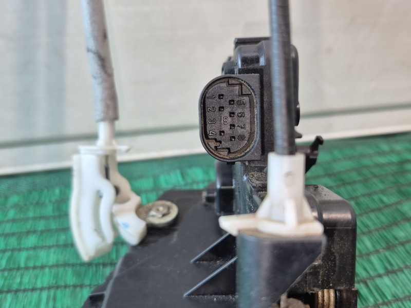 Recambio de cerradura puerta delantera derecha para bmw 3 (e46) 320 d referencia OEM IAM   