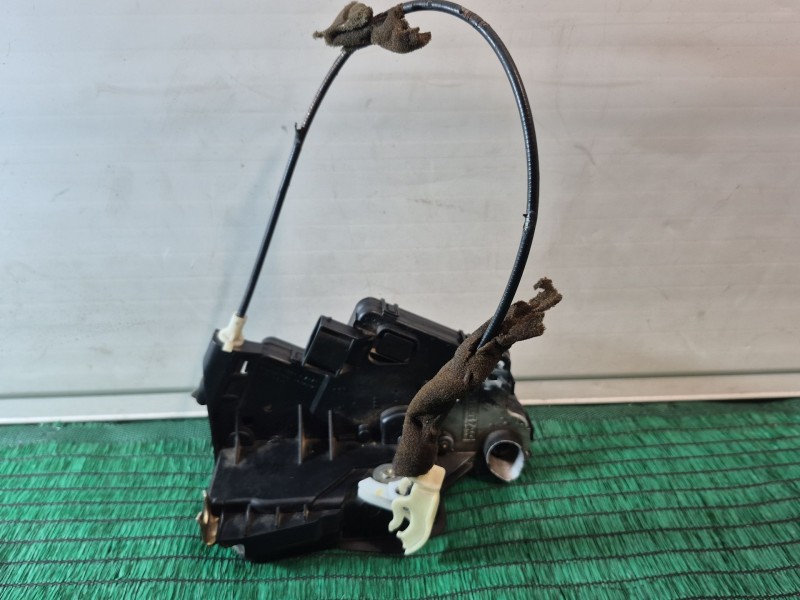 Recambio de cerradura puerta delantera izquierda para bmw 3 (e46) 320 d referencia OEM IAM   