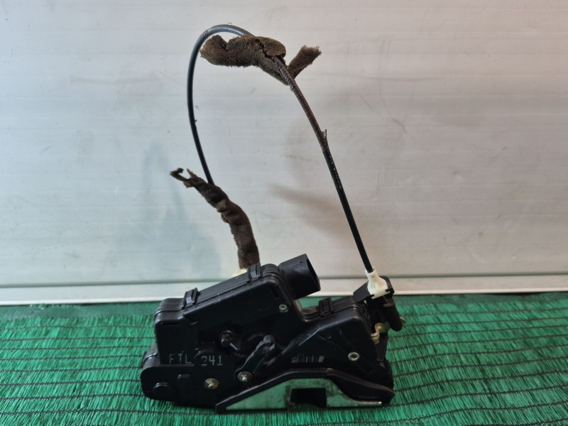 Recambio de cerradura puerta delantera izquierda para bmw 3 (e46) 320 d referencia OEM IAM   