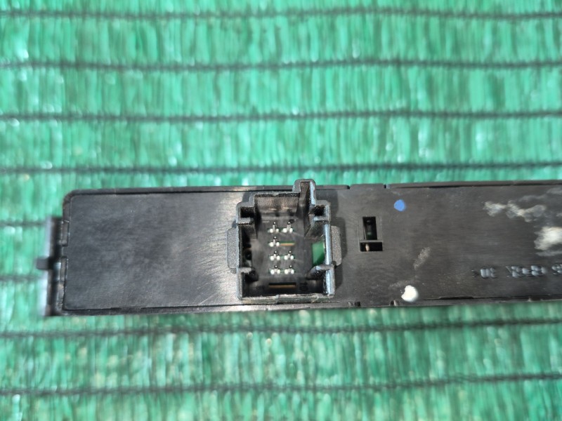 Recambio de mando elevalunas delantero izquierdo para bmw 3 (e46) 320 d referencia OEM IAM   