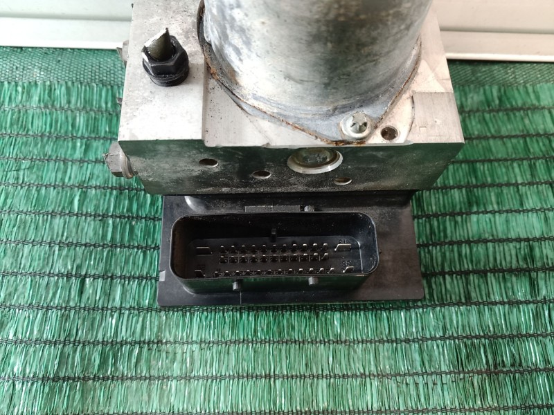 Recambio de abs para bmw 5 (e60) 520 i referencia OEM IAM 0265950375 0265950375 0265950375