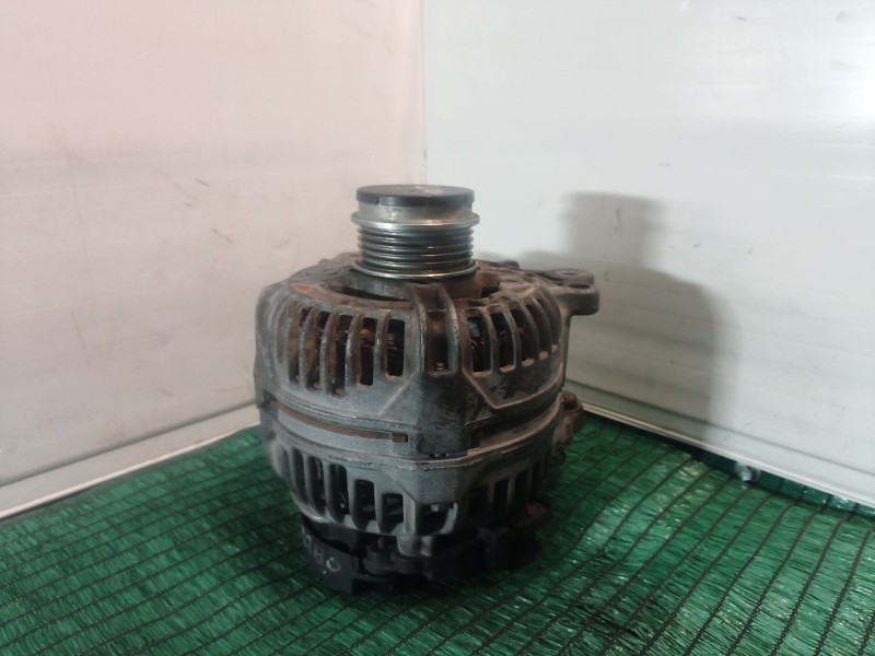 Recambio de alternador para audi a4 b6 (8e2) 1.9 tdi referencia OEM IAM   