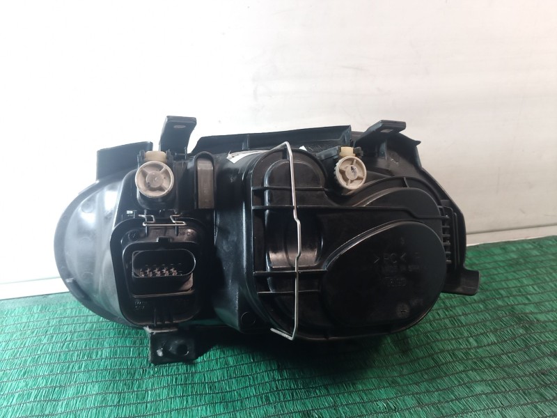 Recambio de faro derecho para volkswagen golf iii (1h1) 1.9 tdi referencia OEM IAM   