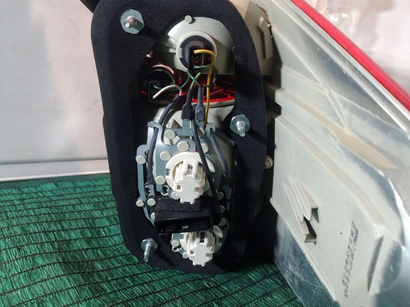 Recambio de piloto trasero izquierdo para bmw x5 (e70) 3.0 d referencia OEM IAM   