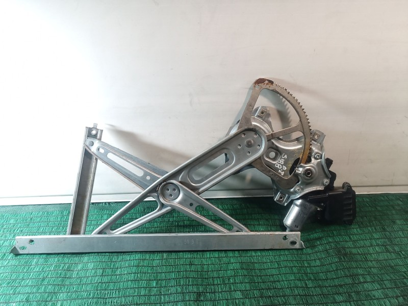 Recambio de maneta elevalunas delantera izquierda para toyota auris luna+ referencia OEM IAM 8570202020 8570202020 8570202020