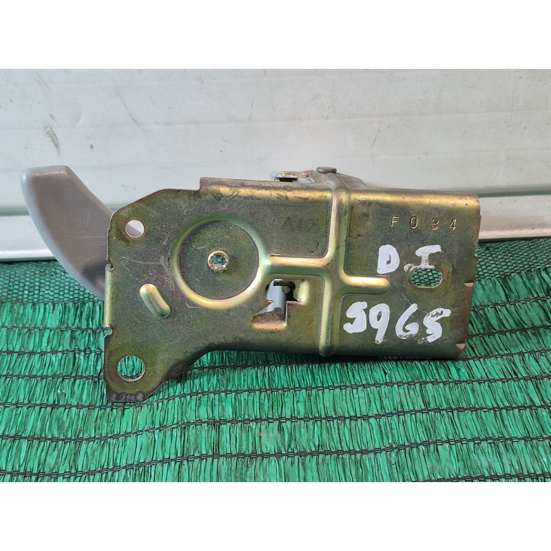 Recambio de maneta interior delantera izquierda para kia sorento i (jc) 2.5 crdi referencia OEM IAM   