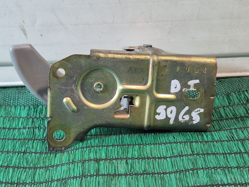 Recambio de maneta interior delantera izquierda para kia sorento i (jc) 2.5 crdi referencia OEM IAM   