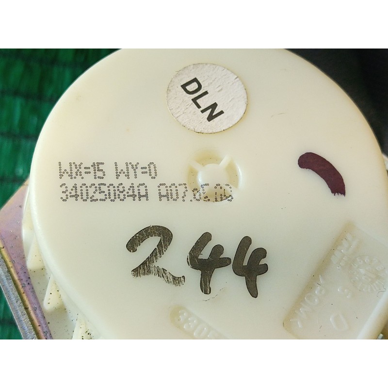 Recambio de cinturon seguridad trasero izquierdo para jaguar xf i (x250) 3.0 referencia OEM IAM 34025084A 34025084A 34025084A