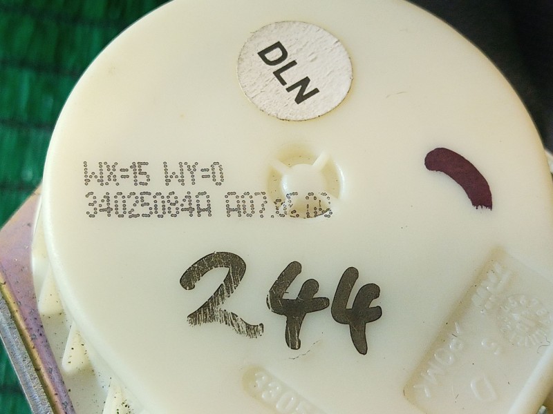 Recambio de cinturon seguridad trasero izquierdo para jaguar xf i (x250) 3.0 referencia OEM IAM 34025084A 34025084A 34025084A