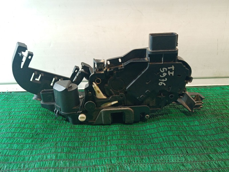 Recambio de cerradura puerta trasera izquierda para jaguar xf i (x250) 3.0 referencia OEM IAM 8X2324995 8X2324995 8X2324995