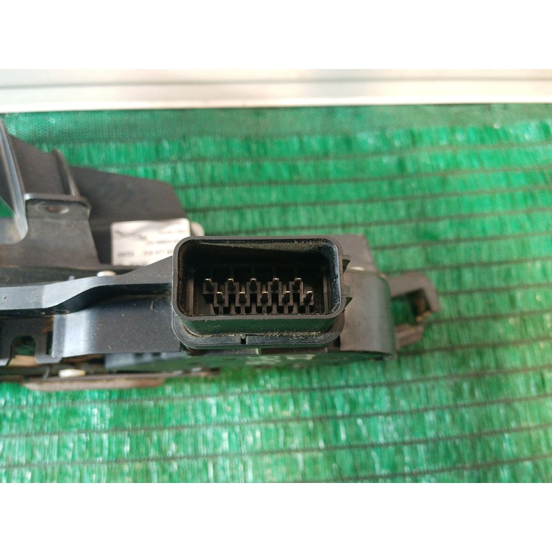 Recambio de cerradura puerta trasera izquierda para jaguar xf i (x250) 3.0 referencia OEM IAM 8X2324995 8X2324995 8X2324995