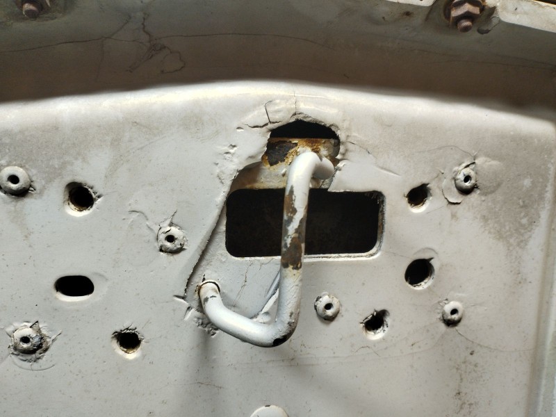 Recambio de capot para cadillac cts 3.0 referencia OEM IAM   