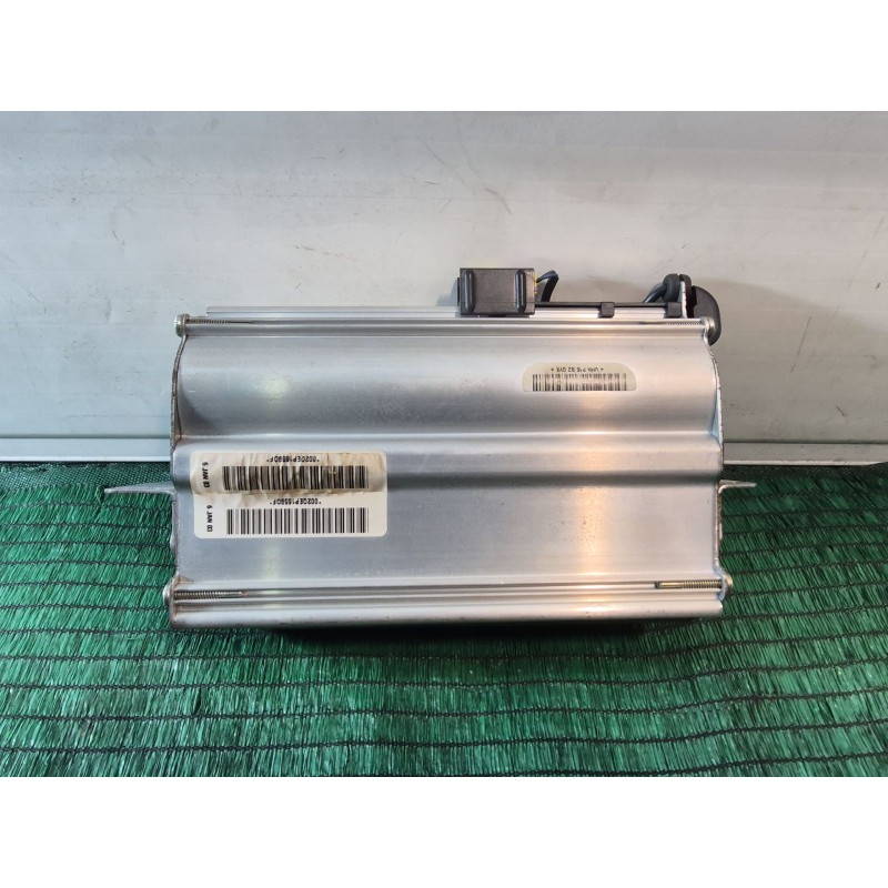 Recambio de airbag delantero derecho para volkswagen golf iv (1j1) 1.9 tdi referencia OEM IAM   