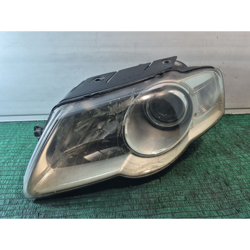 Recambio de faro izquierdo para volkswagen passat b6 (3c2) 1.9 tdi referencia OEM IAM   