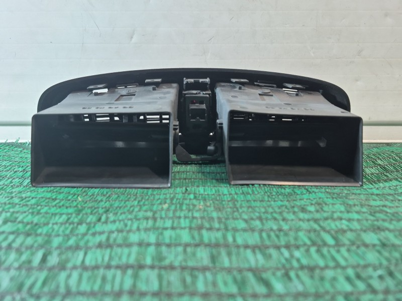 Recambio de rejilla aireadora para cadillac cts 3.0 referencia OEM IAM   