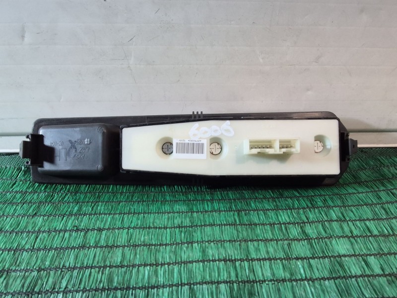 Recambio de mando elevalunas delantero izquierdo para cadillac cts 3.0 referencia OEM IAM   