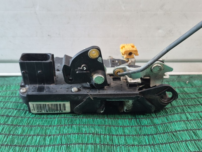 Recambio de cerradura puerta delantera izquierda para cadillac cts 3.0 referencia OEM IAM   