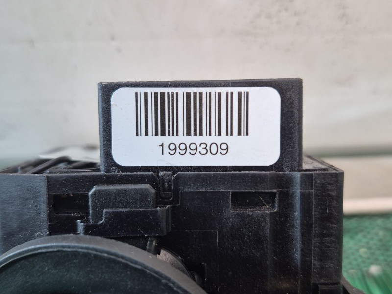 Recambio de mando limpia para cadillac cts 3.0 referencia OEM IAM   