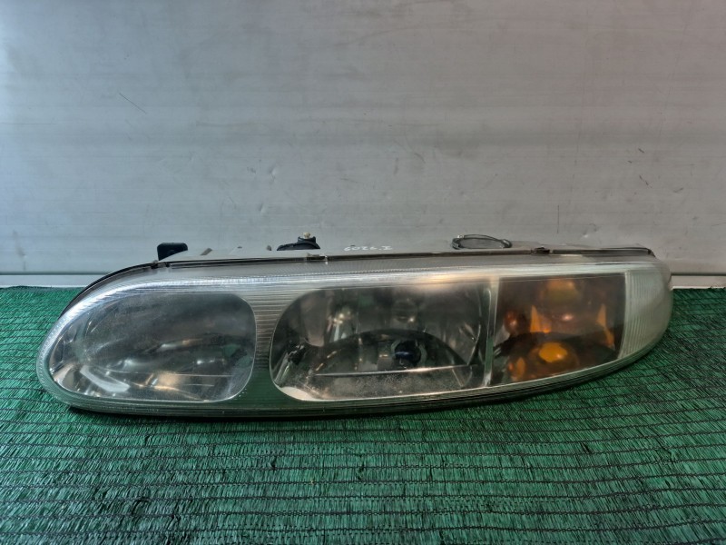 Recambio de faro izquierdo para chevrolet alero 2.4 16v referencia OEM IAM   