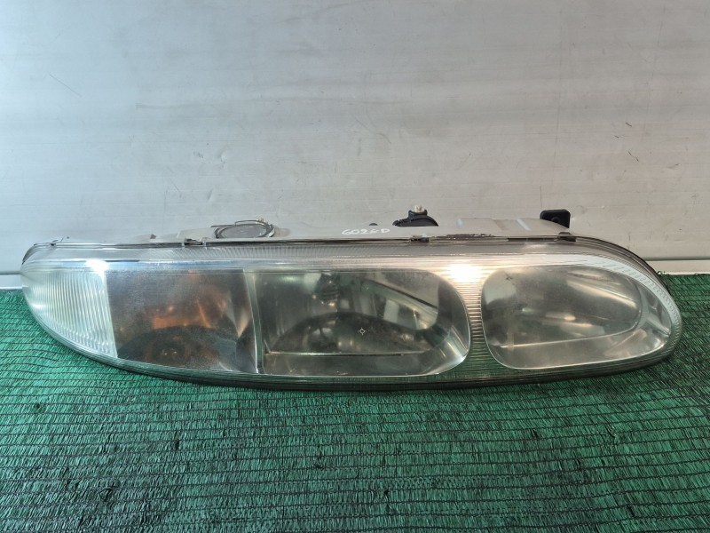 Recambio de faro derecho para chevrolet alero 2.4 16v referencia OEM IAM   