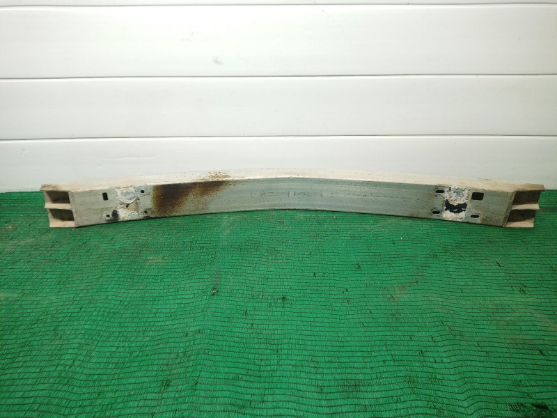 Recambio de refuerzo paragolpes delantero para cadillac cts 3.0 referencia OEM IAM   