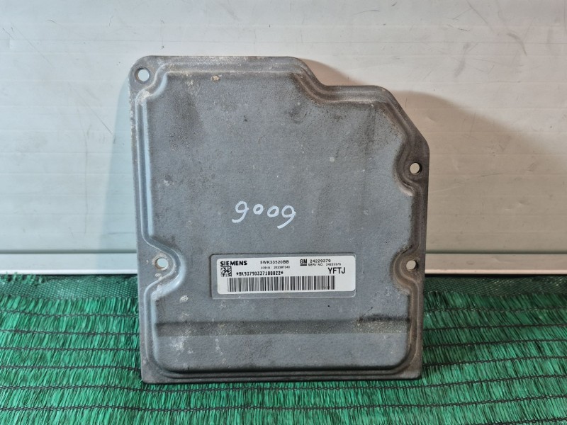 Recambio de centralita motor uce para cadillac cts 3.0 referencia OEM IAM   