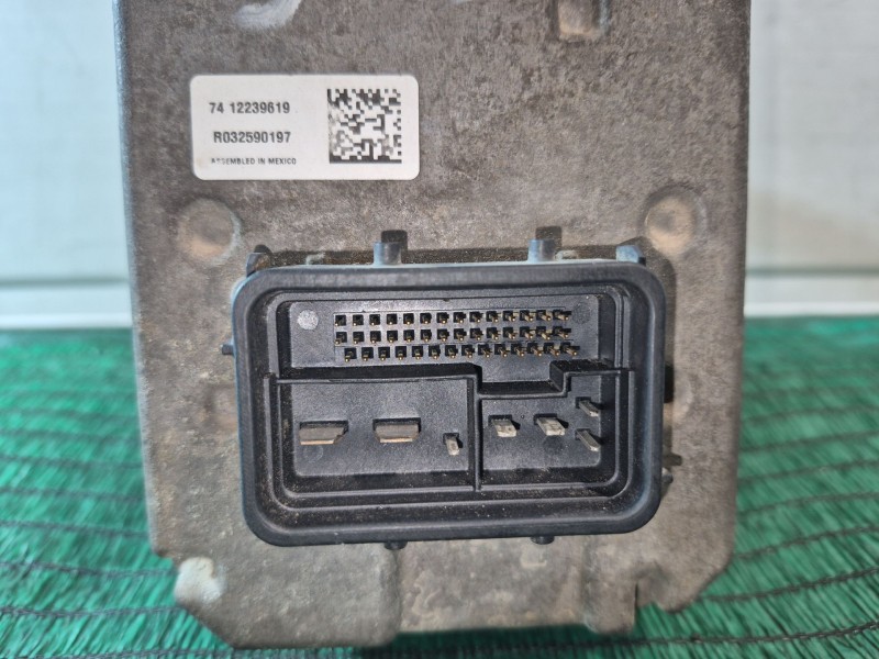 Recambio de abs para cadillac cts 3.0 referencia OEM IAM   