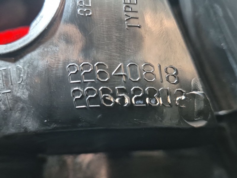 Recambio de piloto trasero derecho para chevrolet alero 2.4 16v referencia OEM IAM   