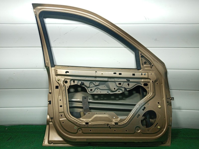 Recambio de puerta delantera izquierda para chevrolet alero 2.4 16v referencia OEM IAM   