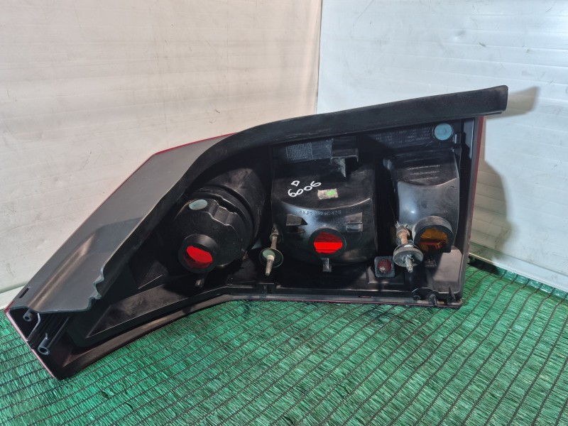 Recambio de piloto trasero derecho para cadillac cts 3.0 referencia OEM IAM 10010606 GMPT25746426 25746426