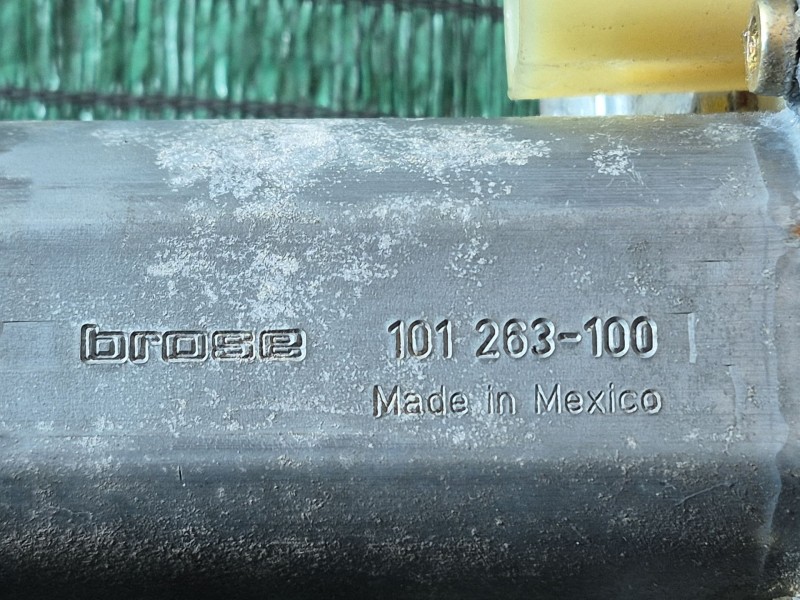 Recambio de elevalunas trasero derecho para cadillac cts 3.0 referencia OEM IAM 101263100 101263100 101263100