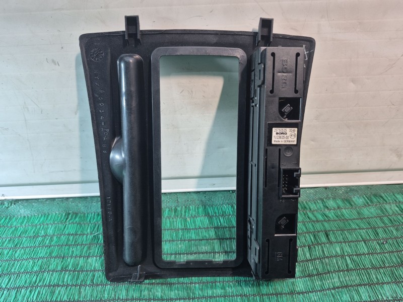 Recambio de modulo electronico para cadillac cts 3.0 referencia OEM IAM 25750525 102362500 25750525