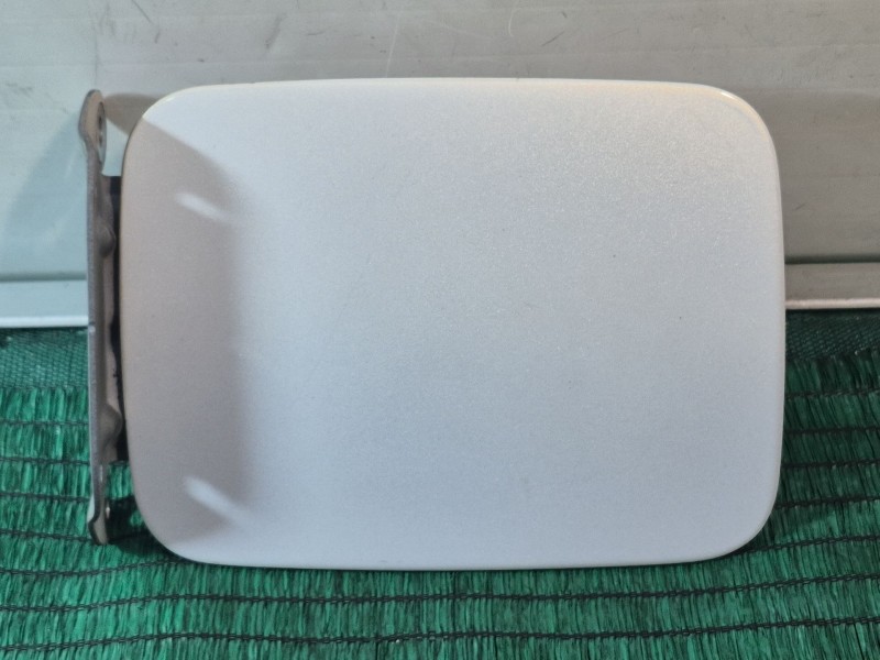 Recambio de tapa exterior combustible para cadillac cts 3.0 referencia OEM IAM   