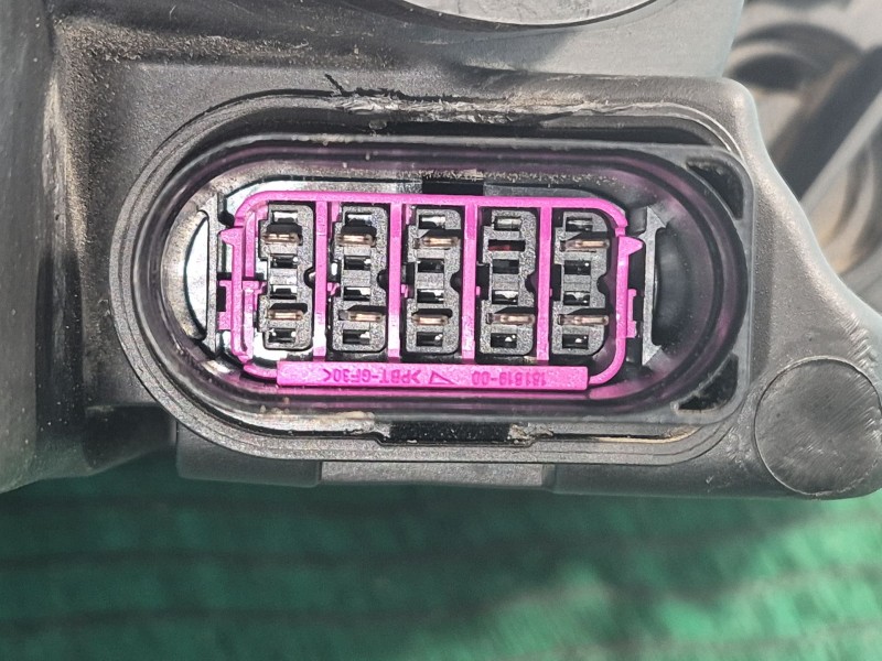 Recambio de faro izquierdo para volkswagen golf plus v (5m1, 521) 1.6 referencia OEM IAM   