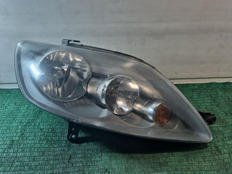 Recambio de faro derecho para volkswagen golf plus v (5m1, 521) 1.6 referencia OEM IAM   