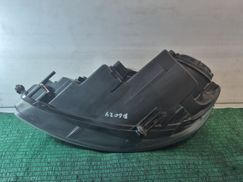 Recambio de faro derecho para volkswagen golf plus v (5m1, 521) 1.6 referencia OEM IAM   