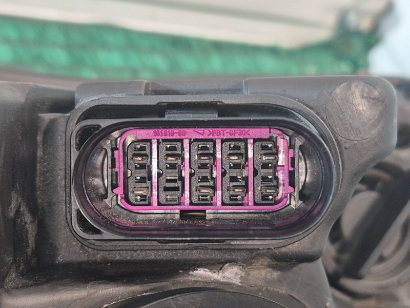 Recambio de faro derecho para volkswagen golf plus v (5m1, 521) 1.6 referencia OEM IAM   