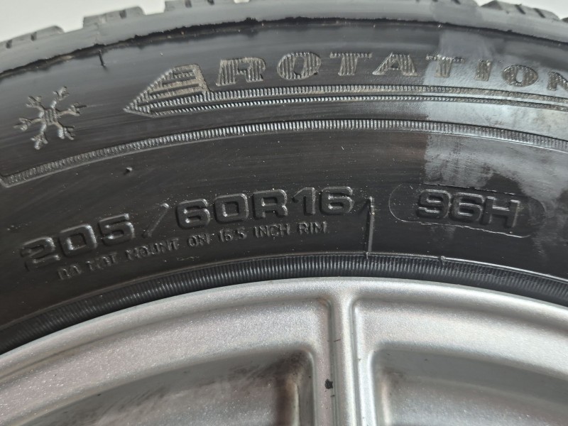 Recambio de juego llantas para mercedes-benz /8 (w115) 220 (115.010) referencia OEM IAM   