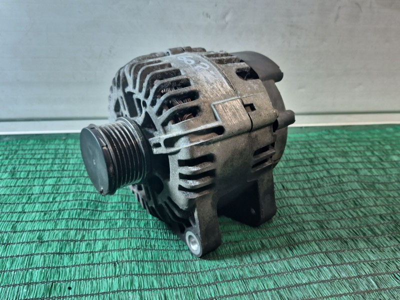 Recambio de alternador para peugeot 207 cc (wd_) 1.6 hdi referencia OEM IAM   