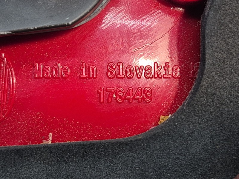 Recambio de piloto trasero derecho interior para volkswagen touran (1t3) referencia OEM IAM   