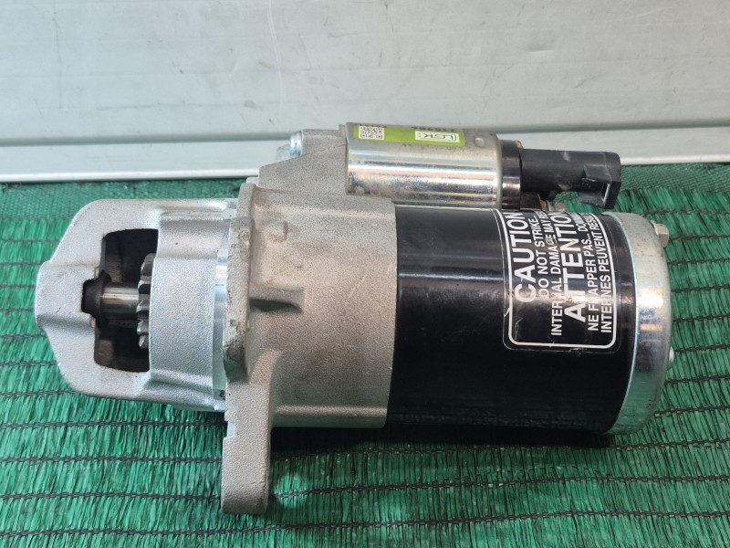 Recambio de motor arranque para cadillac cts 3.0 referencia OEM IAM X0121X X0121X X0121X