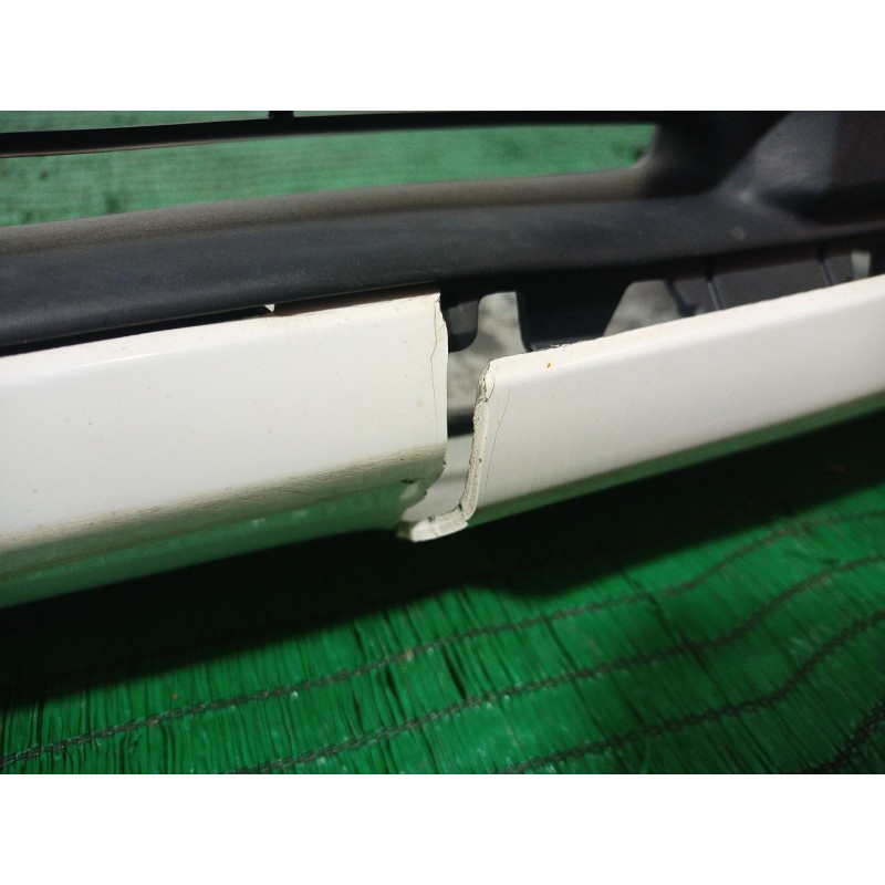 Recambio de paragolpes delantero para peugeot 5008 ii (mc_, mj_, mr_, m4_) 1.6 bluehdi 120 referencia OEM IAM   