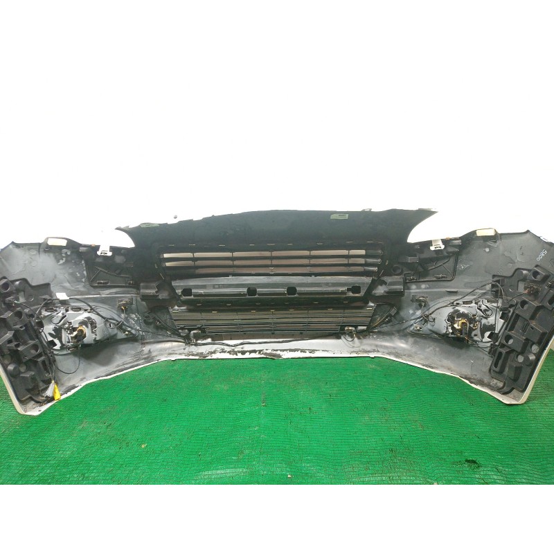 Recambio de paragolpes delantero para peugeot 5008 ii (mc_, mj_, mr_, m4_) 1.6 bluehdi 120 referencia OEM IAM   