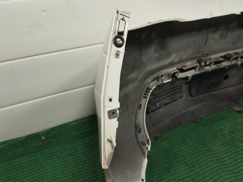 Recambio de paragolpes trasero para peugeot 308 ii (lb_, lp_, lw_, lh_, l3_) 1.6 hdi referencia OEM IAM   