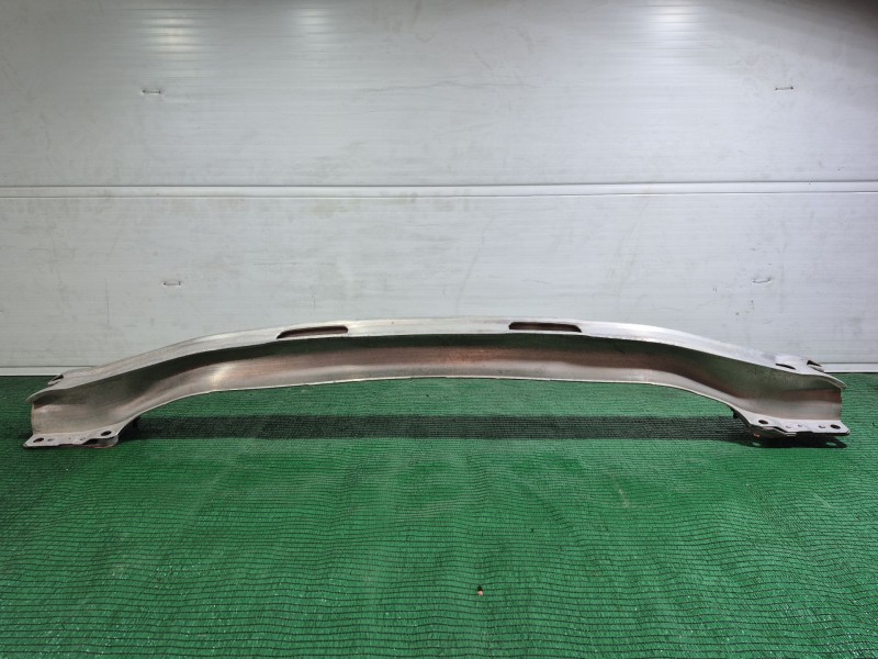 Recambio de refuerzo paragolpes trasero para peugeot 5008 (0u_, 0e_) 1.6 hdi referencia OEM IAM   