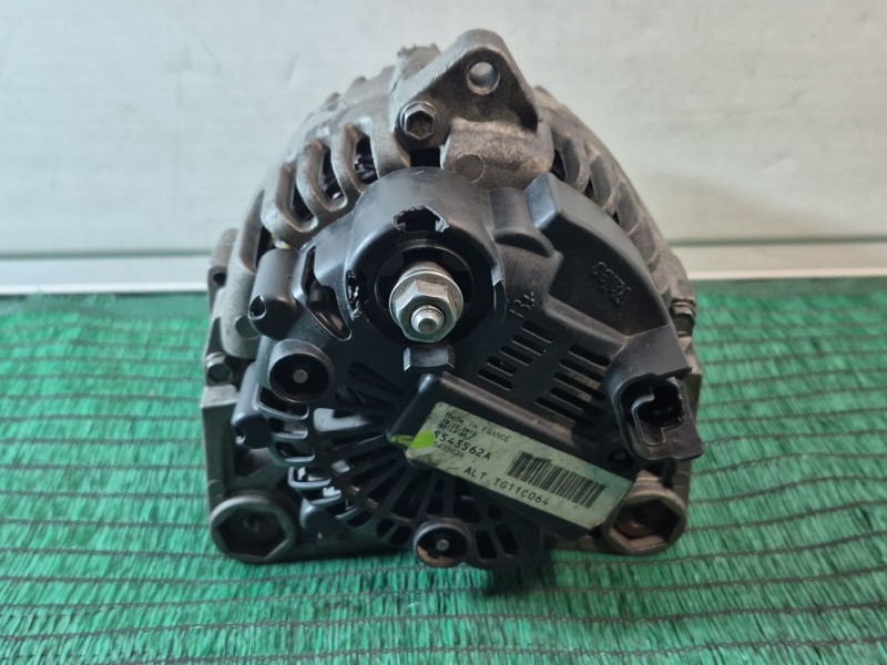 Recambio de alternador para renault megane ii berlina 5p authentique referencia OEM IAM 7711368356 S543562A 7711368356
