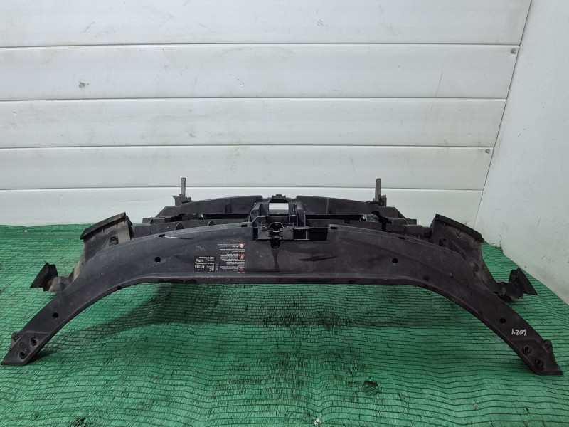 Recambio de panel frontal para volkswagen golf plus v (5m1, 521) 1.6 referencia OEM IAM   